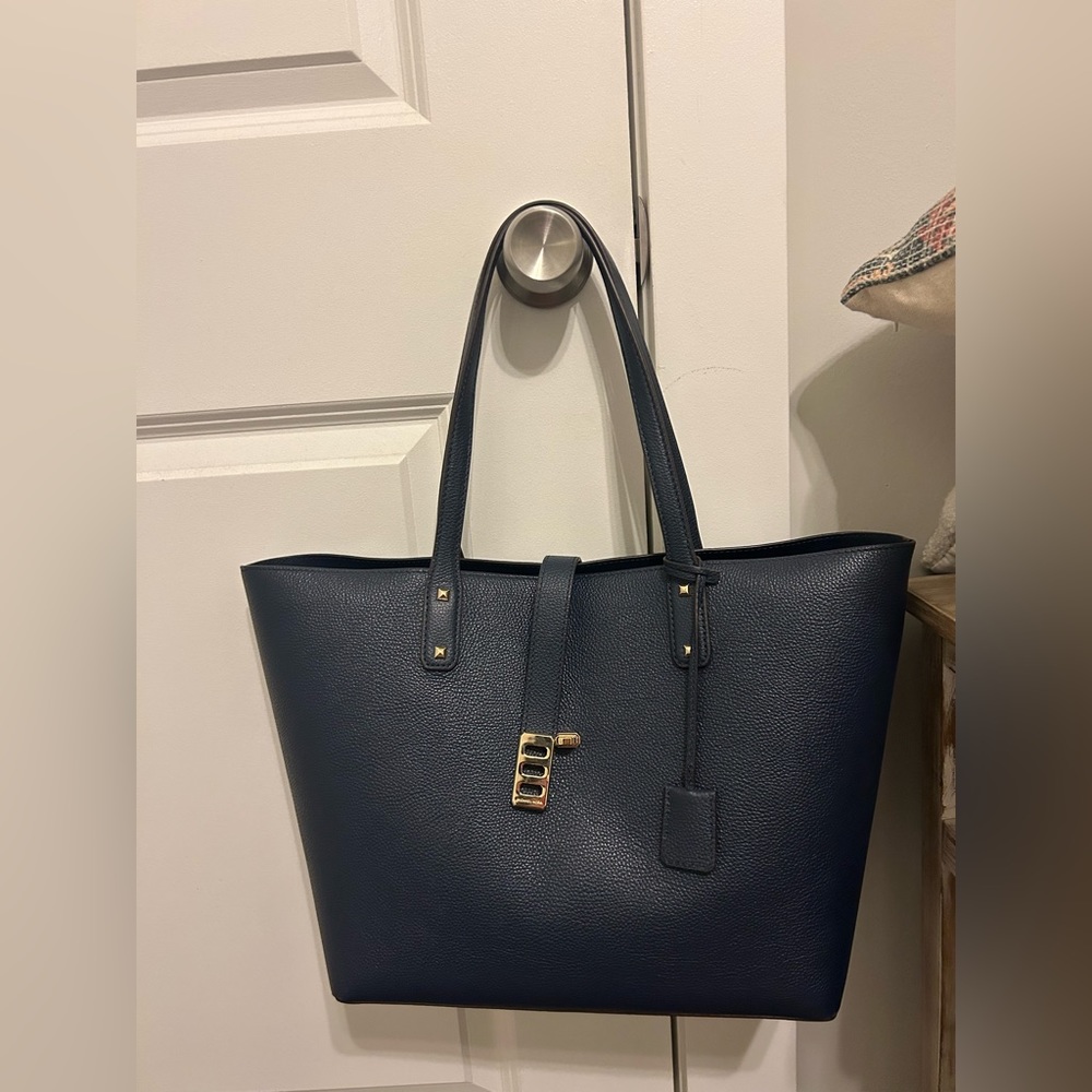 Michael Kors navy tote bag